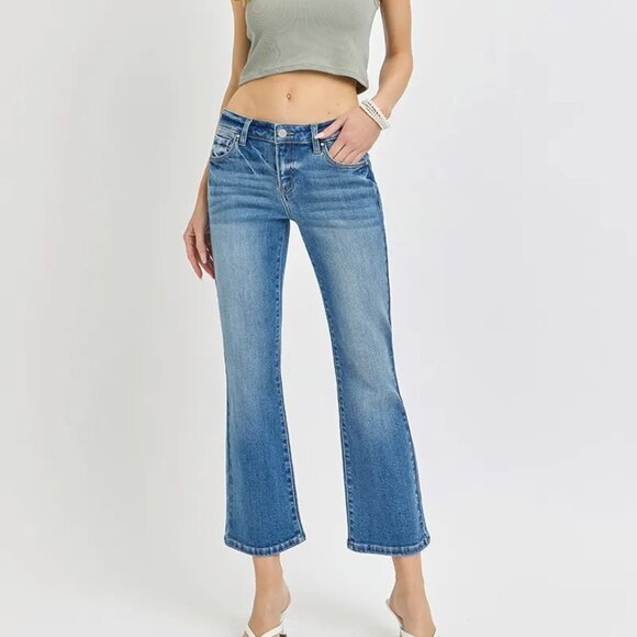 RISEN Full Size Low Rise‎ Crop Flare Jeans Plus Size - Picture 1 of 7